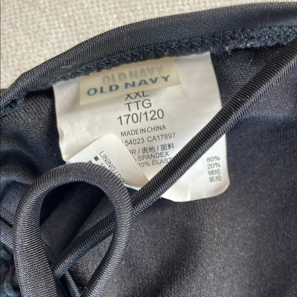Old Navy Classic Black Bikini Set Top size XXL, bottoms 2 pairs size L - Picture 3 of 5